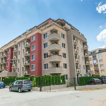 Apartamento 1bdr With Kitchen In Vip Zone Is