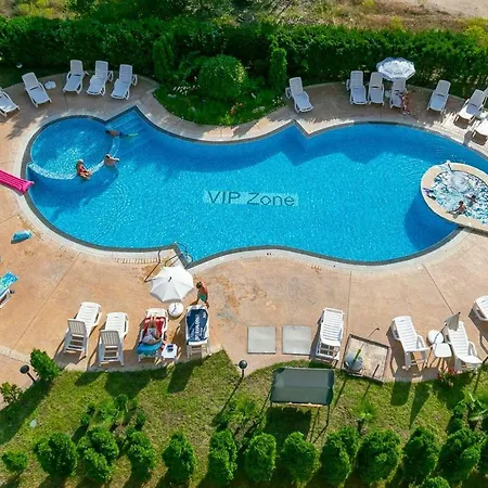 1bdr With Kitchen In Vip Zone Is Apartamento *