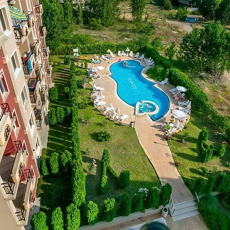 1bdr With Kitchen In Vip Zone Is Apartamento